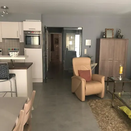 Stijlvol Vlakbij & Casino Odyssey *